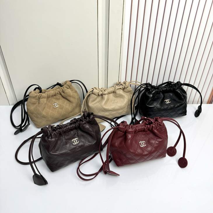 Picture of Chanel Handbags 2 _SKUfw239856715fw